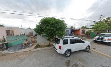 Casa en Calle Villa de San Fernando, Reynosa, Tamaulipas NO CREDITOS