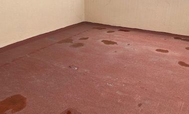 CASA EN VENTA EN VIVEROS DE LA LOMA, AMPLIA