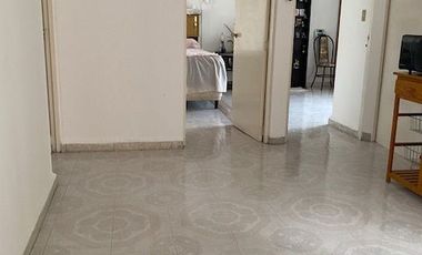 CASA EN VENTA EN VIVEROS DE LA LOMA, AMPLIA