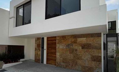 Casa en condominio en venta en el norte de Cuernavaca Morelos