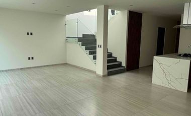 Casa en condominio en venta en el norte de Cuernavaca Morelos