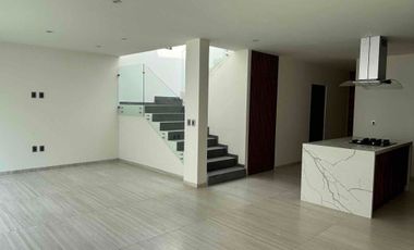 Casa en condominio en venta en el norte de Cuernavaca Morelos