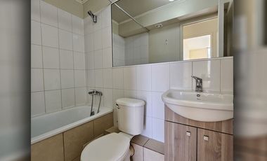 Se vende departamento en Condominio Los Libertadores, Quillota.