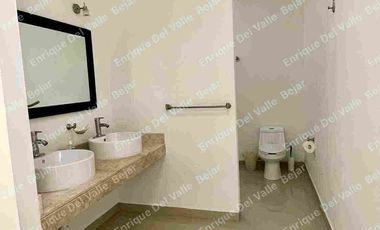 VENTA CASA DE UNA PLANTA PRIV CHOLUL