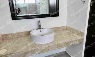 VENTA CASA DE UNA PLANTA PRIV CHOLUL