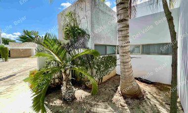 VENTA CASA DE UNA PLANTA PRIV CHOLUL