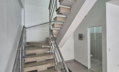 LOCAL COMERCIAL ARRIENDO CAOBOS 2E