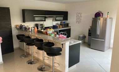 AMPLIO JARDIN CASA HORIZONTES II