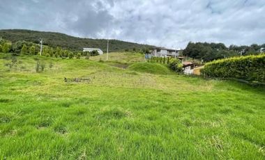 Terreno en venta 1.333m2 en exclusiva Urb. Privada, sector Zhucay Cuenca Ec.