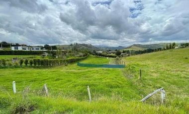 Terreno en venta 1.333m2 en exclusiva Urb. Privada, sector Zhucay Cuenca Ec.