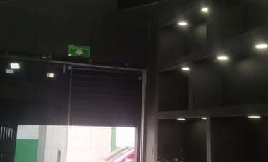 Se alquila Local Comercial en el centro