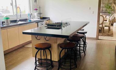 Amplia residencia en El Castaño