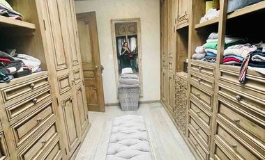 Amplia residencia en El Castaño