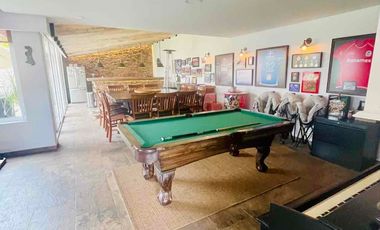 Amplia residencia en El Castaño