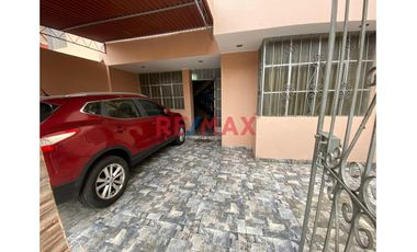 Oportunidad Única Casa En Venta En La Exclusiva Urbanizacion Santa Laura - Chorrillos