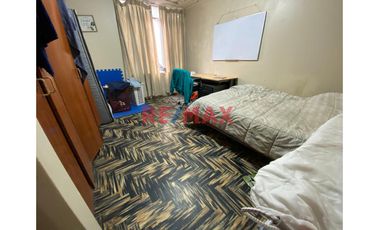 Oportunidad Única Casa En Venta En La Exclusiva Urbanizacion Santa Laura - Chorrillos