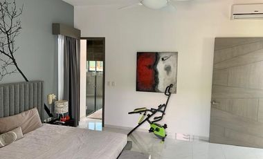 Casa en venta en Villa magna Cancun estilo moderno.