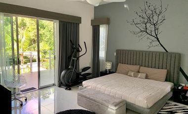 Casa en venta en Villa magna Cancun estilo moderno.