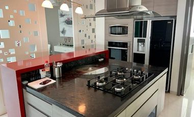 Casa en venta en Villa magna Cancun estilo moderno.