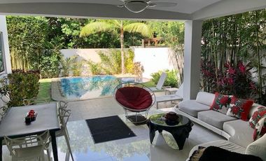 Casa en venta en Villa magna Cancun estilo moderno.