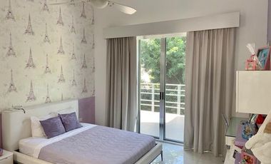 Casa en venta en Villa magna Cancun estilo moderno.