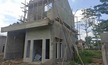 Rumah 2 lantai area pasar Parung ,400 jutaan