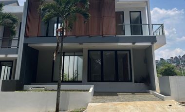 RUMAH MEWAH DAGO BANDUNG UTARA DEKAT ITB UNPAD UNIKOM POLMAN.