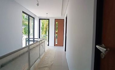 RUMAH MEWAH DAGO BANDUNG UTARA DEKAT ITB UNPAD UNIKOM POLMAN.