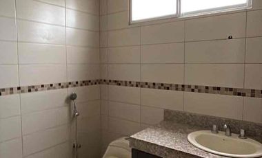 Venta Hermoso y amplio departmento en Urb. San Sebastián ( frente CC El Dorado ), Av. Febres Cordero