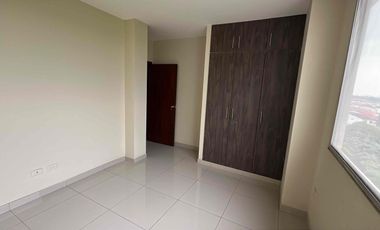 Venta Hermoso y amplio departmento en Urb. San Sebastián ( frente CC El Dorado ), Av. Febres Cordero