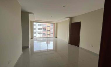 Venta Hermoso y amplio departmento en Urb. San Sebastián ( frente CC El Dorado ), Av. Febres Cordero