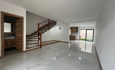 CASA CRÉDITO VIP DE 4 DORMITORIOS EN VENTA SECTOR RICAURTE