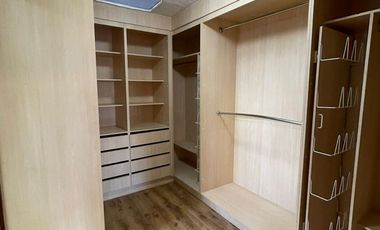 SE RENTA HERMOSO DUPLEX EN CUMBAYA