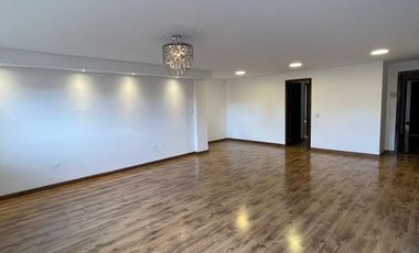 SE RENTA HERMOSO DUPLEX EN CUMBAYA