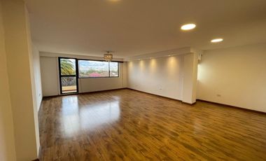SE RENTA HERMOSO DUPLEX EN CUMBAYA