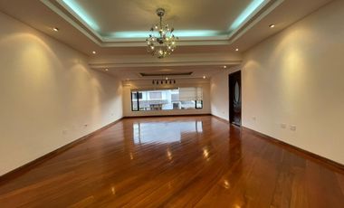 SE RENTA HERMOSO DUPLEX EN CUMBAYA