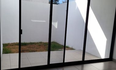 CASA EN RENTA EN PUNTA DEL ESTE, LEON GUANAJUATO