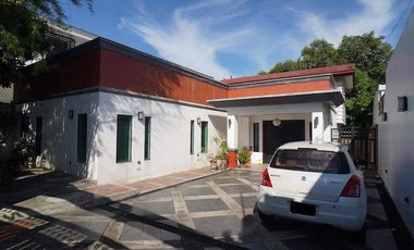 Single-family House and Lot For Sale in Alabang Hills Village, Muntinlupa City