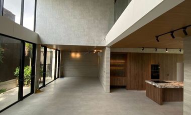 For Sale: Brand New Elegant Corner Home with Plunge Pool in BF Homes, Parañaque