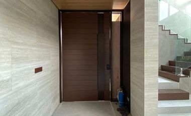 For Sale: Brand New Elegant Corner Home with Plunge Pool in BF Homes, Parañaque