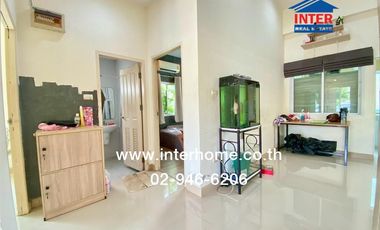 1.5-storey detached house, 51.5 sq.w., V-Alive Village, Lam Luk Ka, Khlong 8, near Udom Suksa Pattanakarn Demonstration School, Lam Luk Ka Road, Rangs