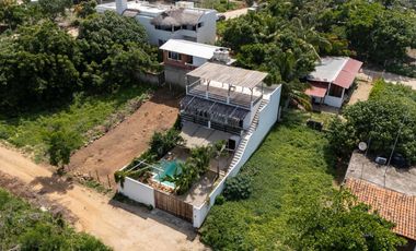 SE VENDE Casa de 2 niveles en Puerto Escondido – ¡Ideal para rentas en Airbnb