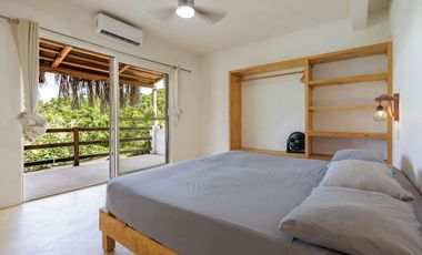 SE VENDE Casa de 2 niveles en Puerto Escondido – ¡Ideal para rentas en Airbnb
