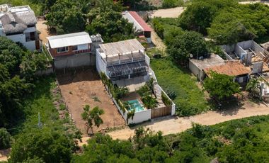 SE VENDE Casa de 2 niveles en Puerto Escondido – ¡Ideal para rentas en Airbnb
