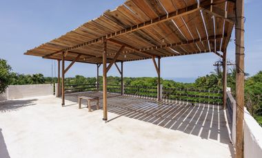 SE VENDE Casa de 2 niveles en Puerto Escondido – ¡Ideal para rentas en Airbnb