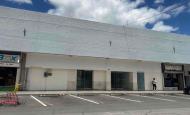 Local Comercial Renta en zona más comercial de Irapuato.