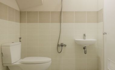 4-Bedroom House and Lot For Sale in Merville, Parañaque