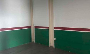 Local planta Alta amplio en plaza VIP en renta Irapuato