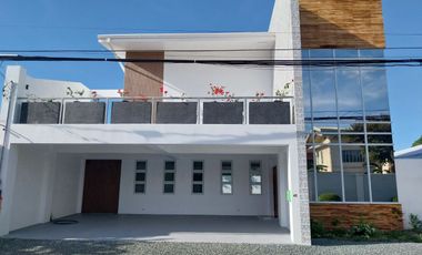 House & Lot For Sale in BF Homes Paranaque-MC
