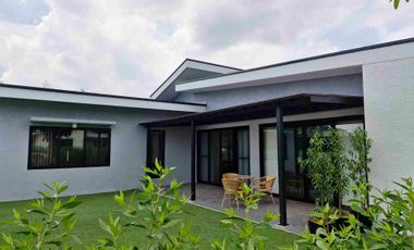 Spacious Fully Furnished 3-Bedroom Bungalow House for Rent in Clark Freeport Zone, Pampanga.